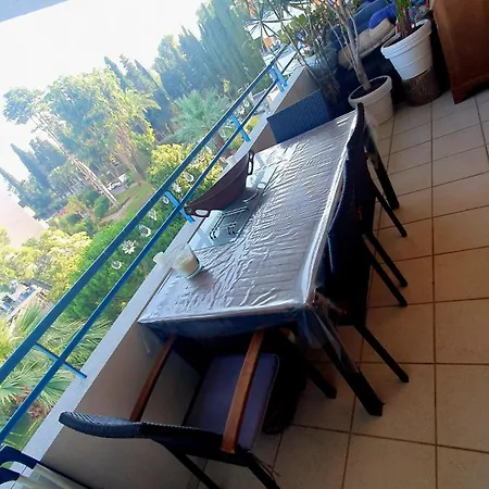 Beau T1 Piscine Tennis * Cannes